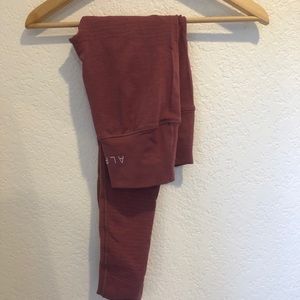 Alphalete Athletics Leggings